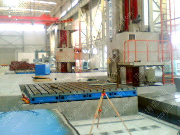 機(jī)床工作臺(tái)安裝使用現(xiàn)場(chǎng)